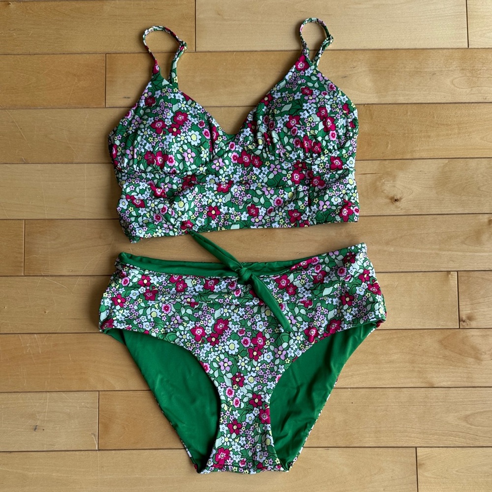 La Vie En Rose Green and Pink Floral Bikini